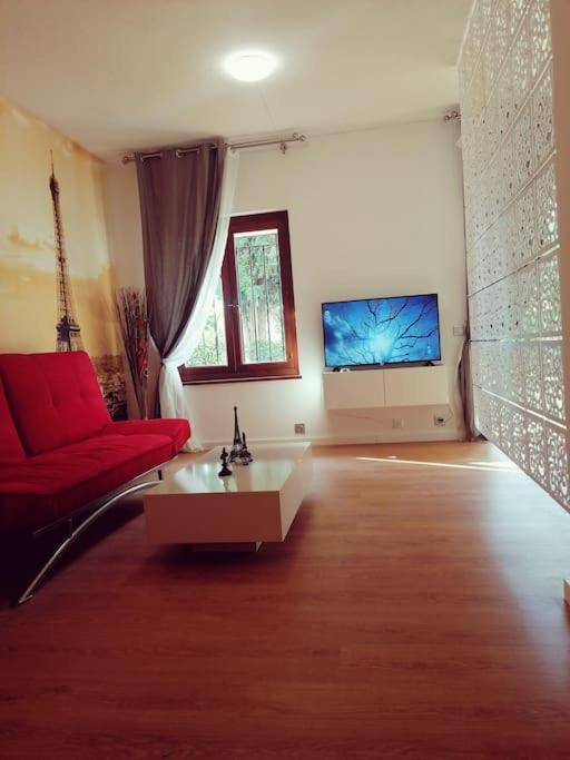 Studio Paris Apartment Estepona Bagian luar foto