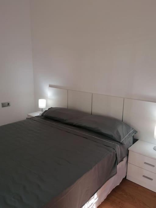 Studio Paris Apartment Estepona Bagian luar foto
