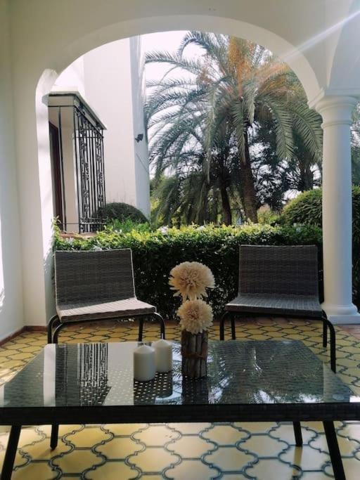 Studio Paris Apartment Estepona Bagian luar foto